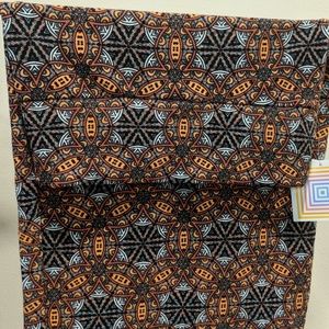 LuLaRoe Cassie skirt